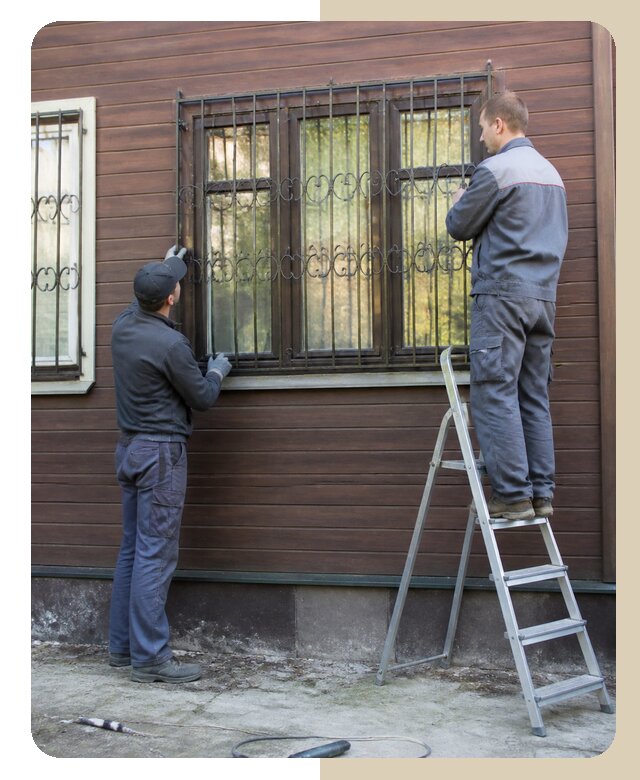 Установка решеток на дачу в Людиново цена от 6107 р. | Дверной